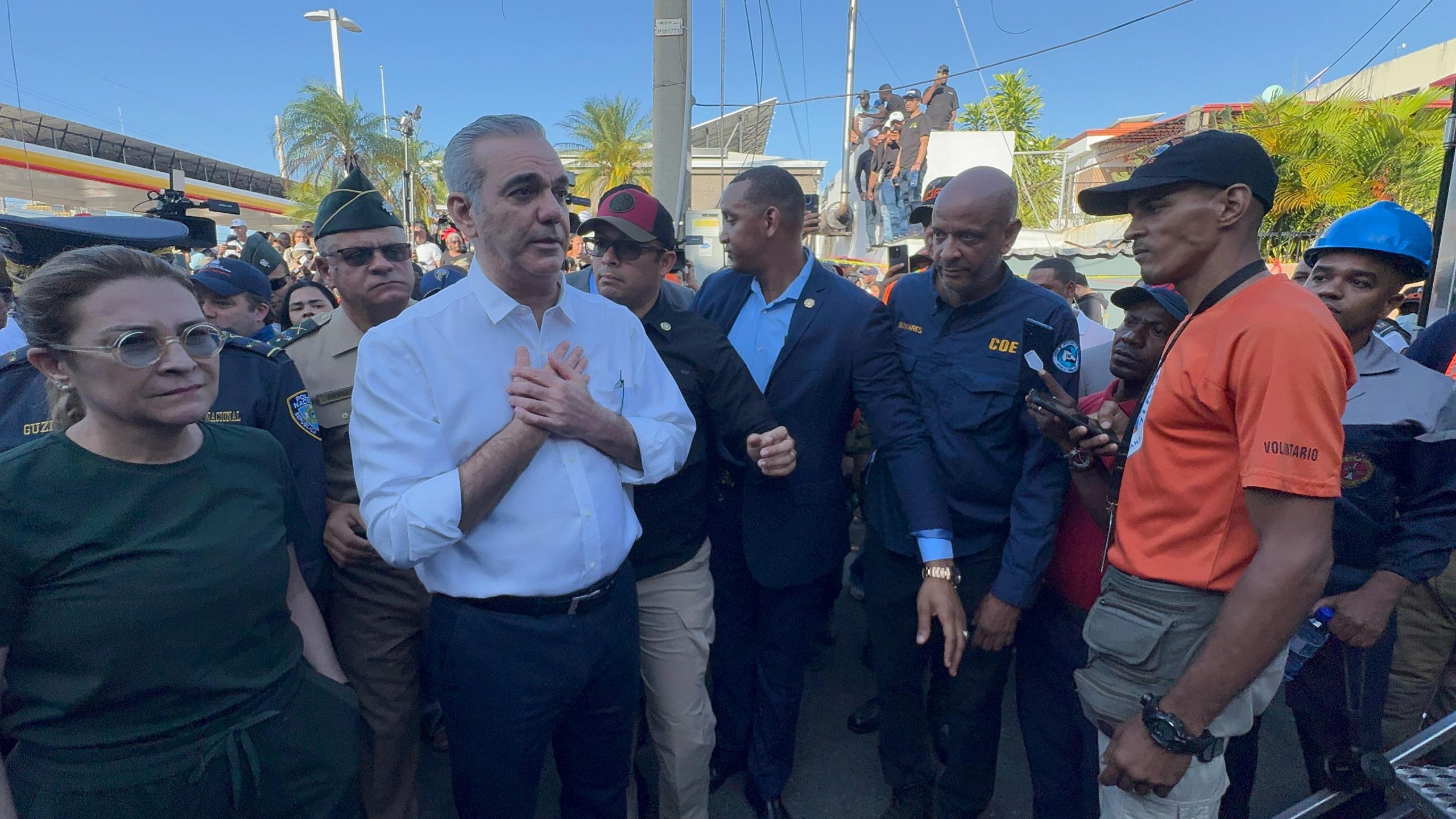 Presidente Abinader declara duelo nacional los días 8,9 y 10 por tragedia sucedida en discoteca Jet Set