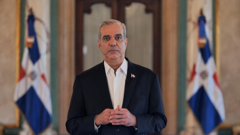 Abinader afirma país está preparado para enfrentar impacto de la crisis internacional del petróleo