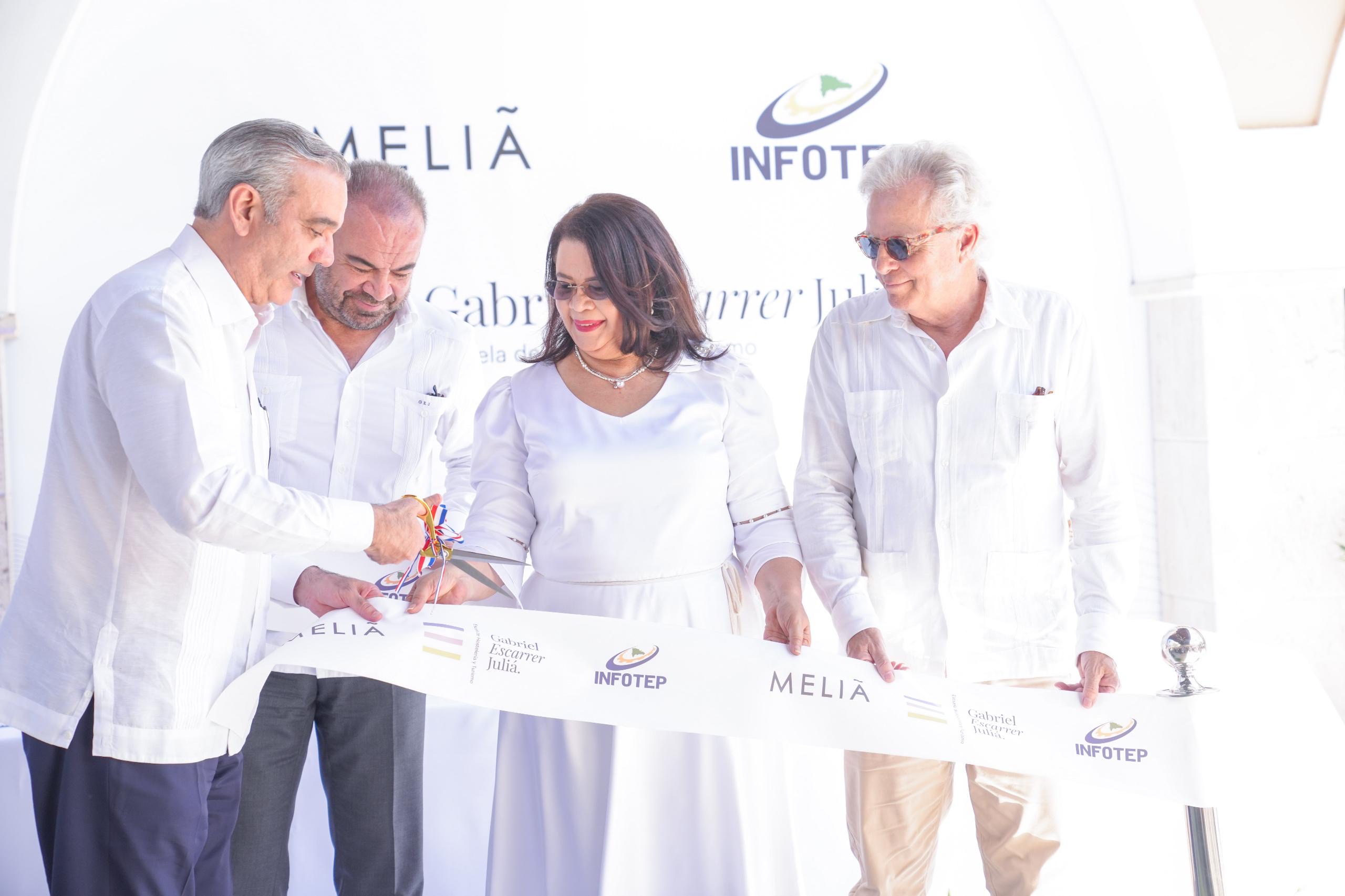Abinader inaugura Escuela de Hostelería y Turismo del INFOTEP en Punta Cana